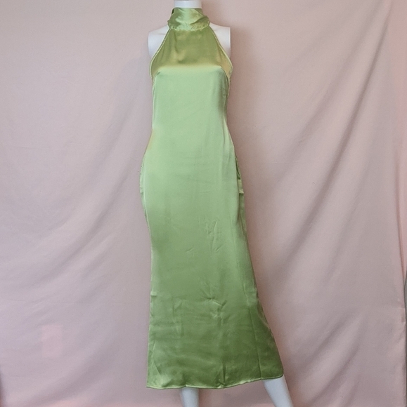 Pretty Lavish Raleigh Halter Tie Neck Satin Green Dress size 2 - Picture 1 of 10